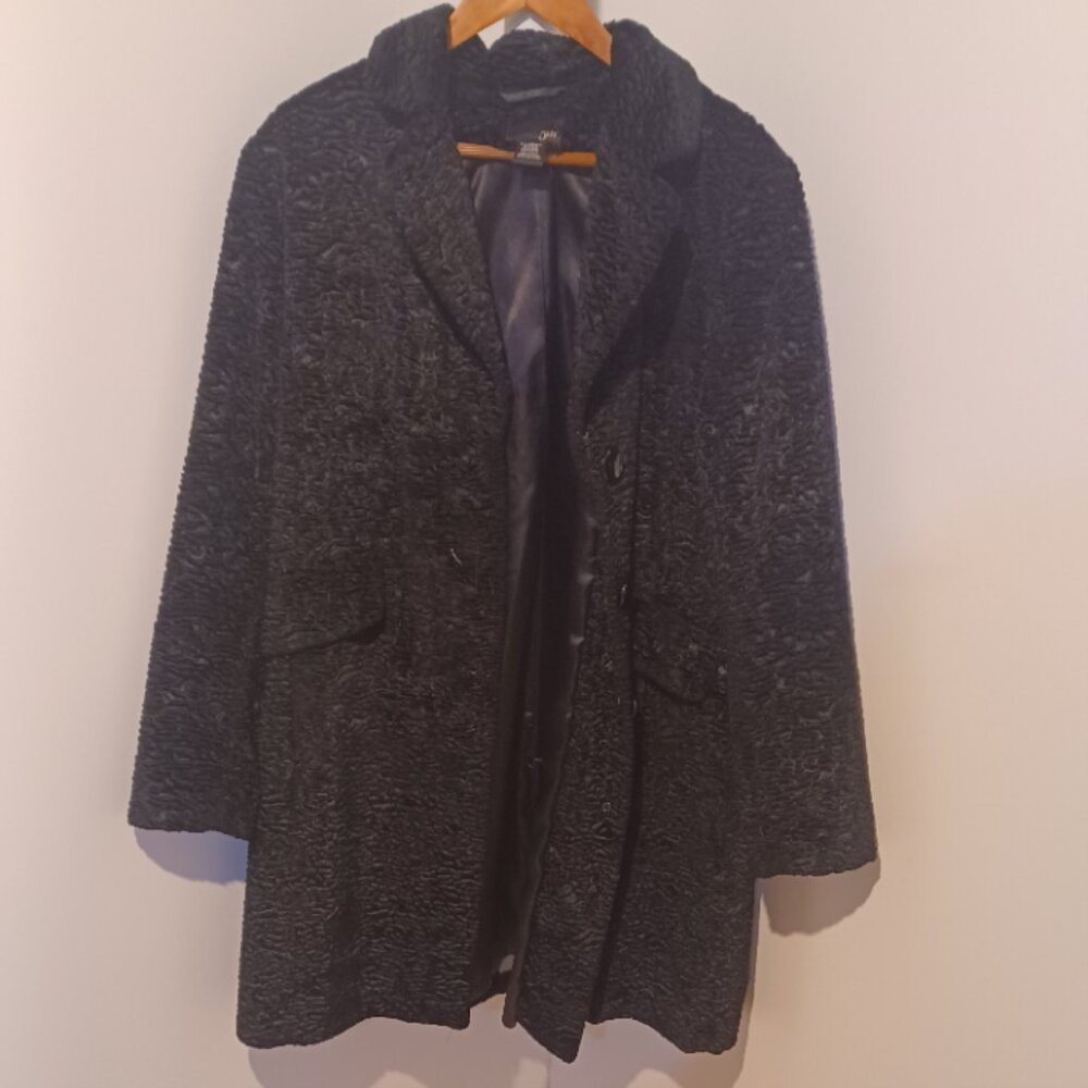 east 5th Beautiful Ribbed Faux Fur 4 Button Down Lined Black Collared Coat XL